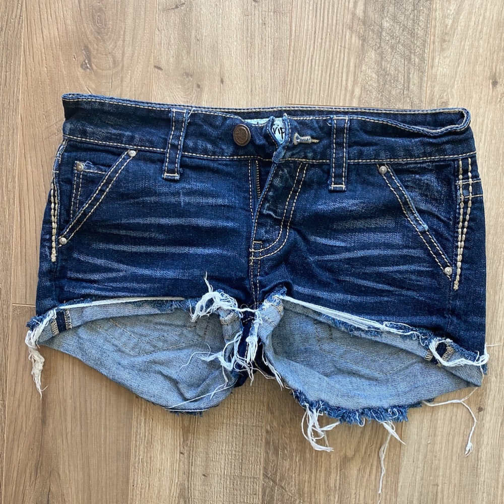 Daytrip "Lynx" Jean Shorts